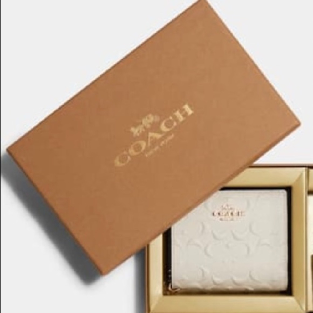 Coach Chalk Signature Leather Wallet